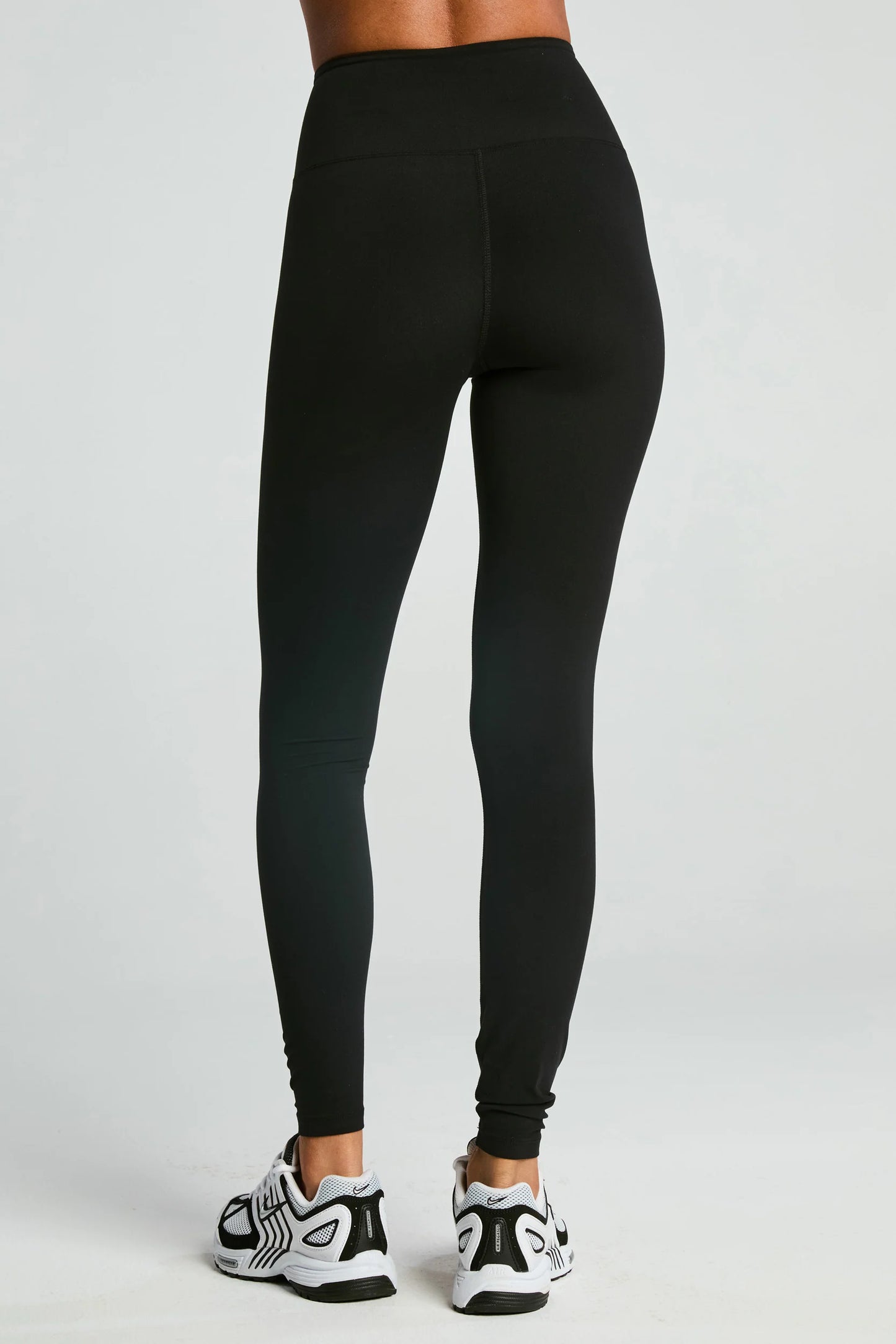 Studio Veronica Legging