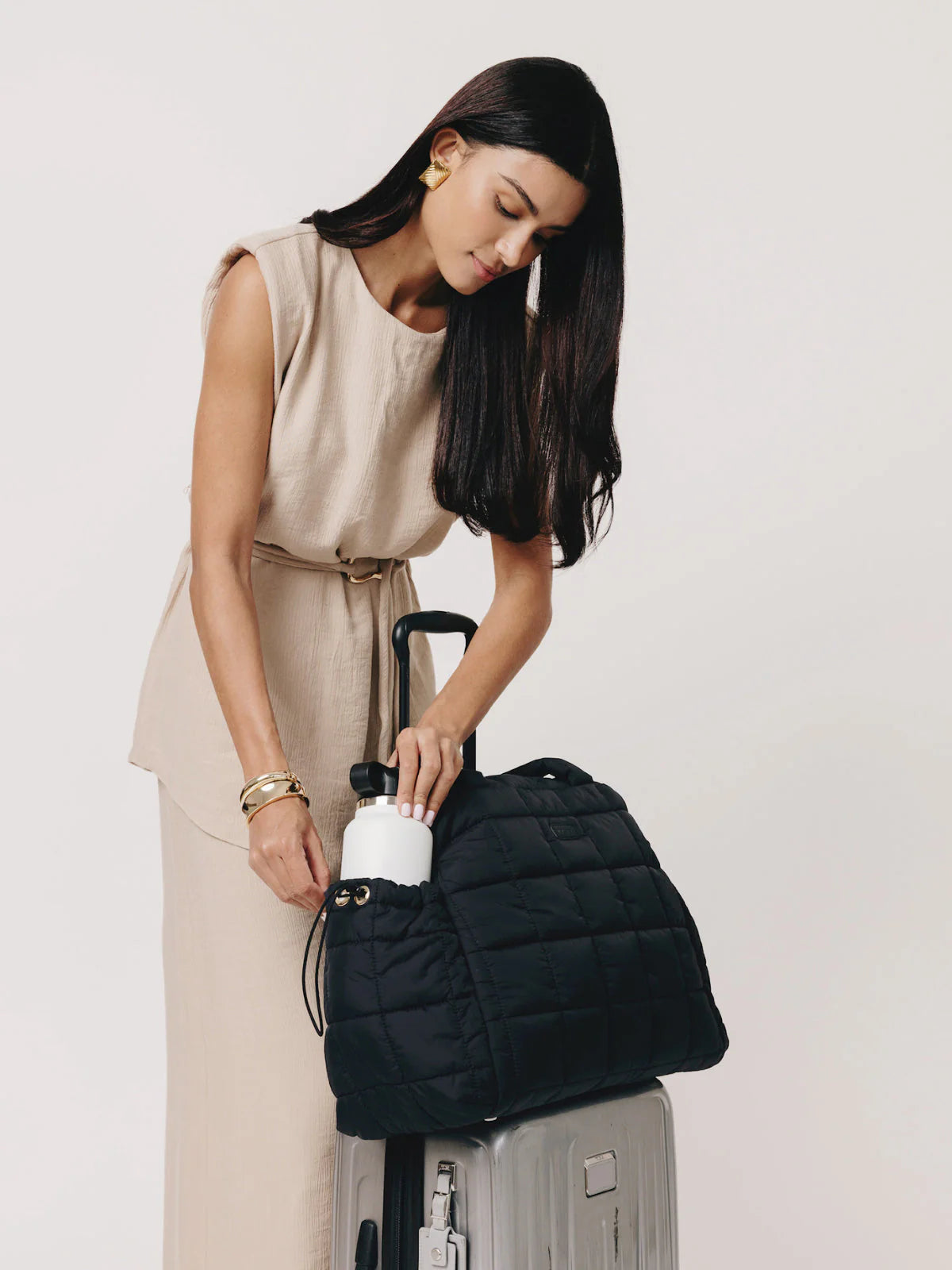 the weekender duffle bag