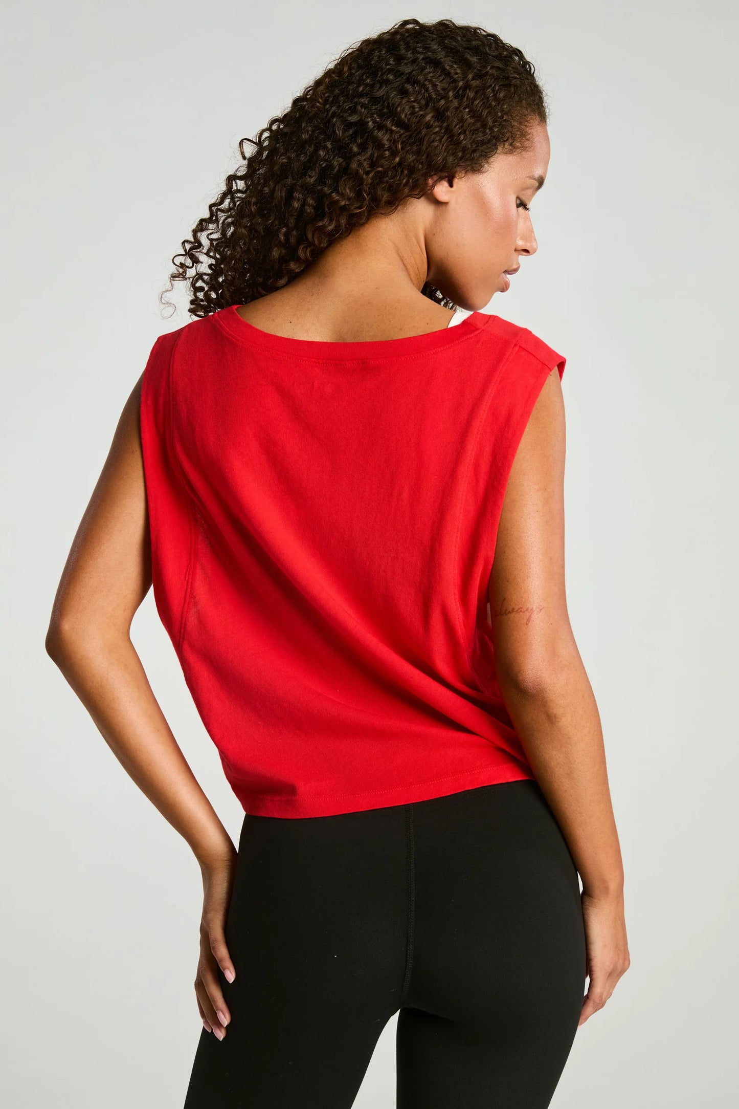 Flow Cropped Muscle Tank