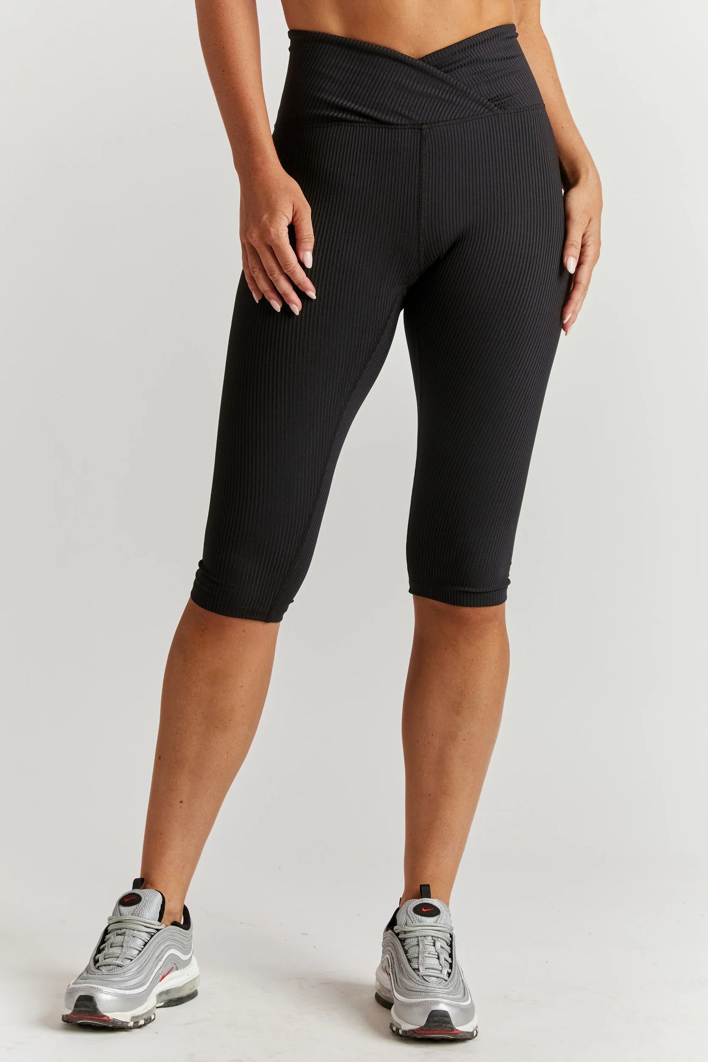 Ribbed Veronica Capri