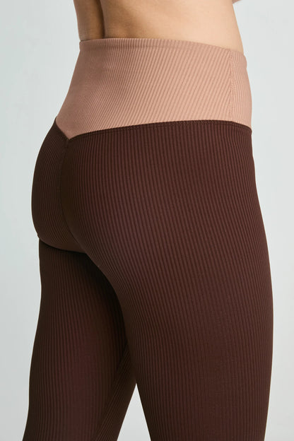 Ribbed Two Tone Dip Legging
